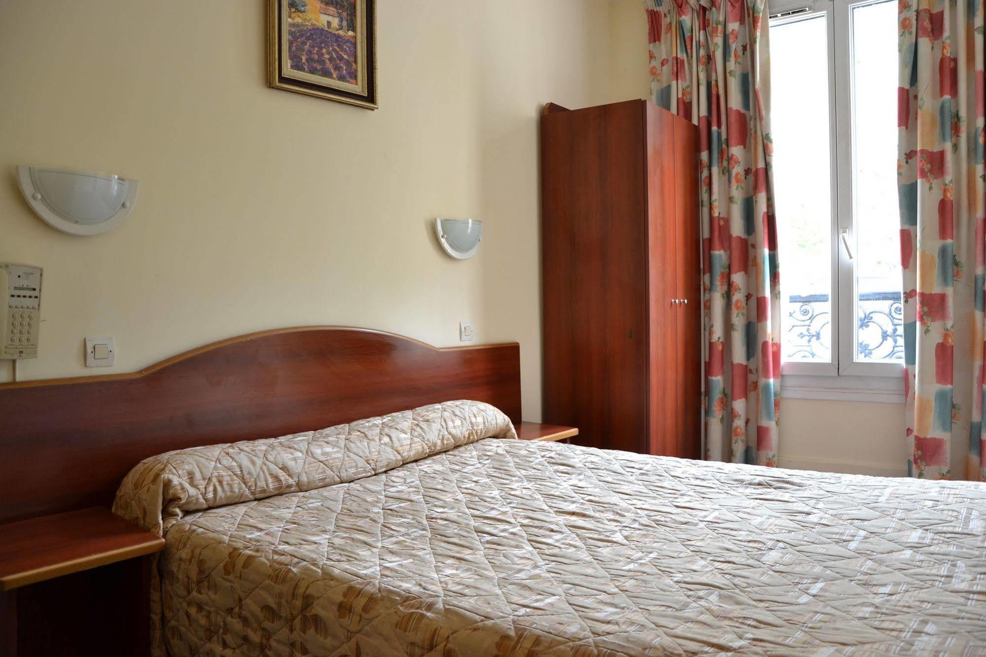 Hotel Montpellier Paris Eksteriør billede