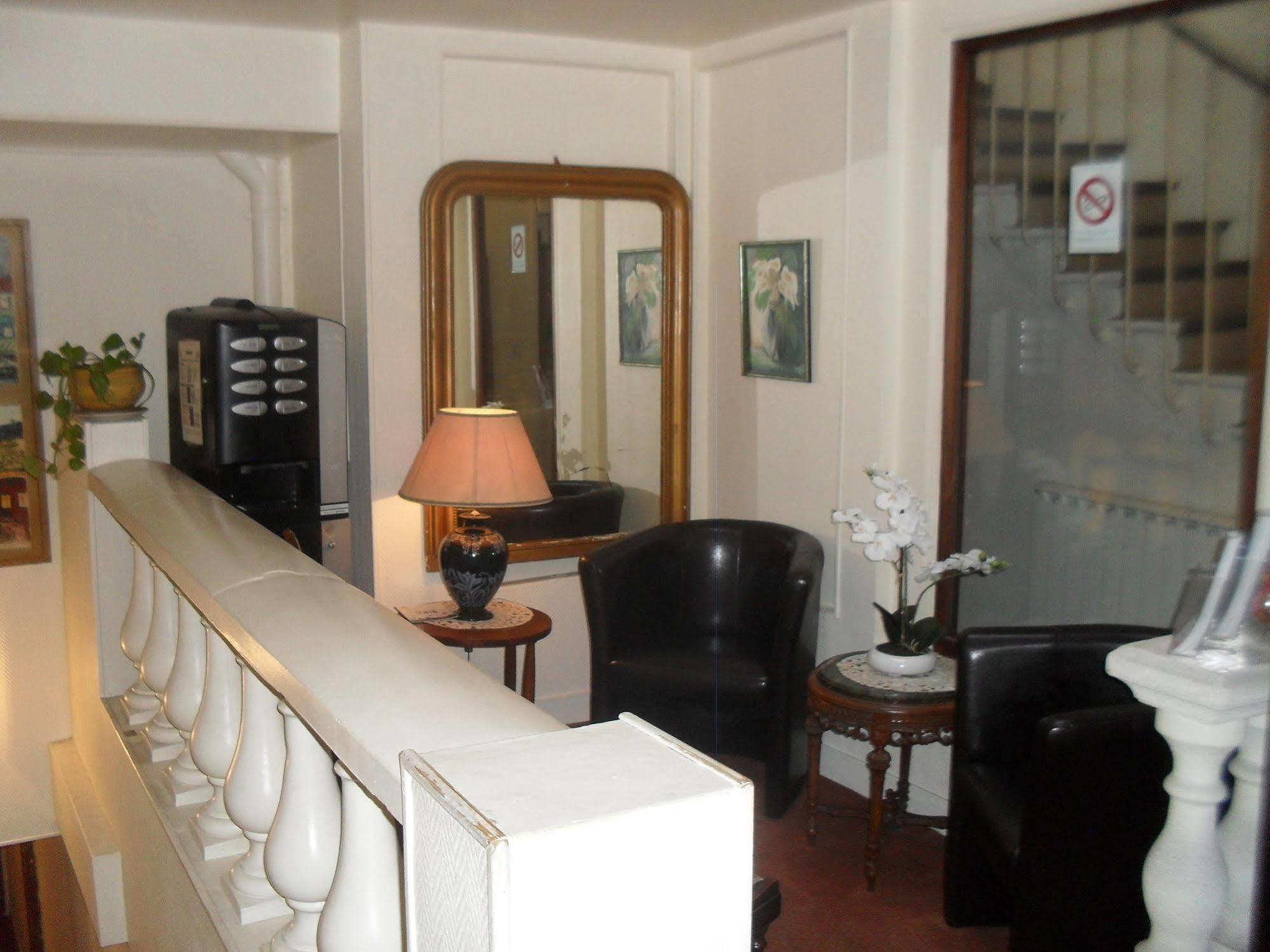 Hotel Montpellier Paris Eksteriør billede